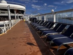 Norwegian Dawn Jogging Track picture