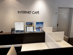 Norwegian Dawn Internet Cafe picture