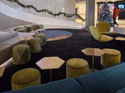 Brilliant Lady Roundabout picture