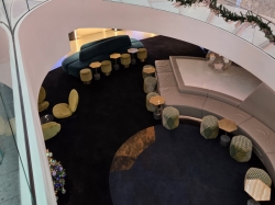 Brilliant Lady Roundabout picture