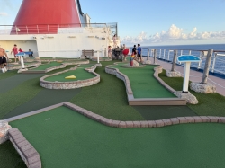 Carnival Dream Mini Golf picture