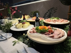 Celebrity Millennium Oceanview Cafe & Grill picture