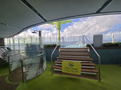 Icon of the Seas Cove Pool picture
