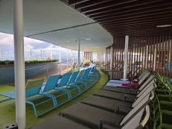 Icon of the Seas Cove Pool picture