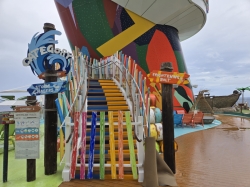 Icon of the Seas Category 6 waterpark picture
