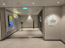 Icon of the Seas Crown Lounge picture