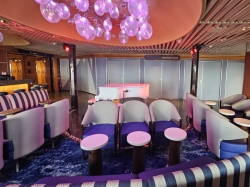 MAS Islander Bubbles Up Lounge picture