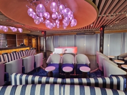 MAS Islander Bubbles Up Lounge picture