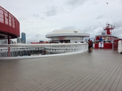 Resilient Lady Sun Club picture