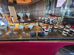Sapphire Princess Skywalkers Disco & Nightclub picture