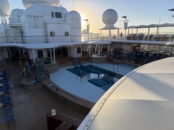 Quiet Cove Pool picture