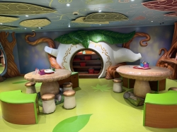 Disney Magic Oceaneer Club picture