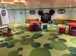 Disney Magic Oceaneer Club picture