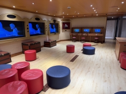 Disney Magic Oceaneer Lab picture