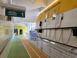 Icon of the Seas Running Track picture