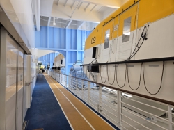 Icon of the Seas Running Track picture