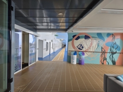 Icon of the Seas Running Track picture