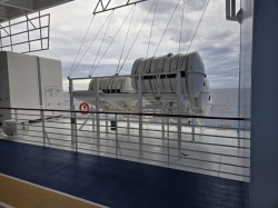 Icon of the Seas Running Track picture