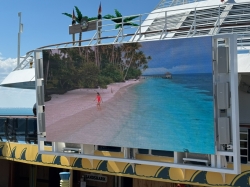 MAS Islander Landshark Pool and Bar picture