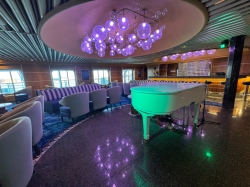 MAS Islander Bubbles Up Lounge picture