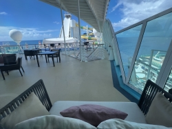 Suite Lounge picture