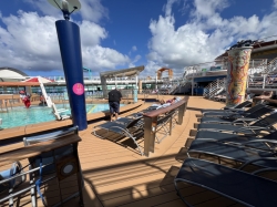 Adventure of the Seas Pool picture