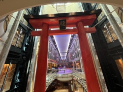 Adventure of the Seas Royal Promenade picture