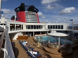 Disney Magic Quiet Cove Pool picture