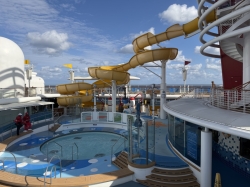 Disney Magic Twist n Spout picture