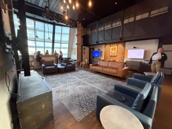 Vibe Teen Club picture