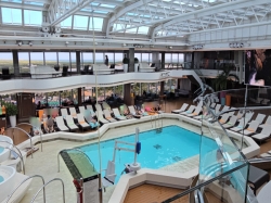 Nieuw Statendam Lido Pool picture
