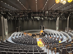 Nieuw Statendam World Stage picture