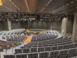 Nieuw Statendam World Stage picture