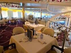 Nieuw Statendam Dining Room picture Uploaded in 2026 Photo courtesy of Meg Ryan. Nieuw Statendam Dining Room picture
