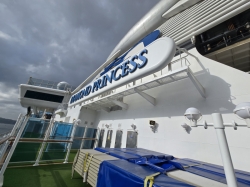 Diamond Princess Sun Deck picture