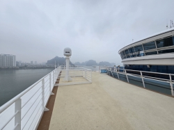 Diamond Princess Sun Deck picture