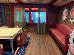 Oceaneer Club picture