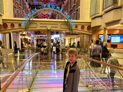 Independence of the Seas Royal Promenade picture