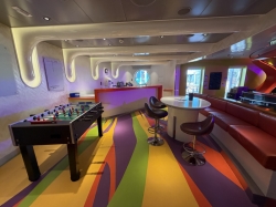Disney Dream Vibe Teen Club picture