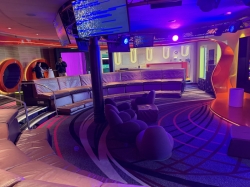 Disney Dream Vibe Teen Club picture