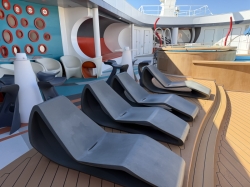 Disney Dream Vibe Teen Club picture