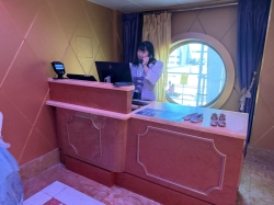 Disney Dream Bibbidi Bobbidi Boutique picture