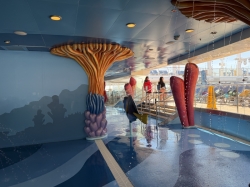 Disney Dream Nemos Reef picture