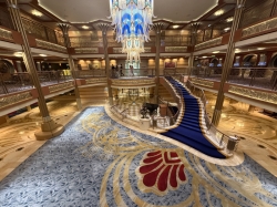 Disney Dream Atrium picture Uploaded in 2026 Photo courtesy of Scott Weinfeld. Disney Dream Atrium picture