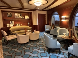 Disney Dream Cove Cafe picture Uploaded in 2026 Photo courtesy of Scott Weinfeld. Disney Dream Cove Cafe picture