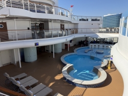 Disney Dream Quiet Cove Pool picture