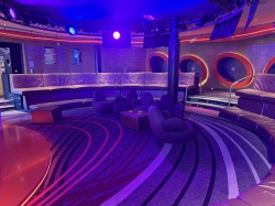 Disney Dream Vibe Teen Club picture