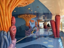Disney Dream Nemos Reef picture