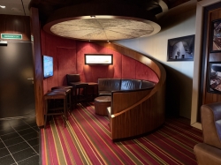 687 Lounge picture 687 Lounge picture