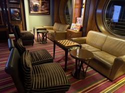 687 Lounge picture 687 Lounge picture